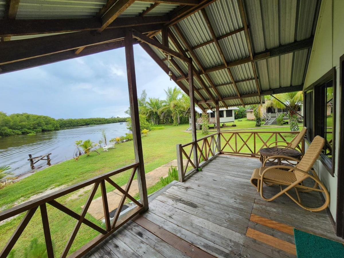 Mb Camp Singkil Hotel Gosongtelaga Exterior photo